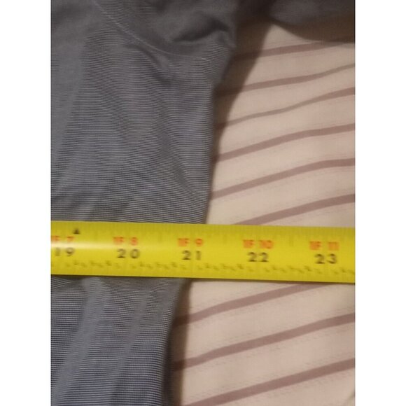 Untuckit Shirt Mens Medium M Blue Petrus WF Short Sleeve Regular Fit Button Up - Picture 9 of 10